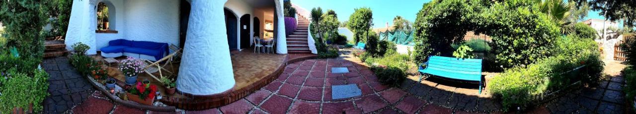 Villa Manuela Sul Mare S'archittu Bagian luar foto